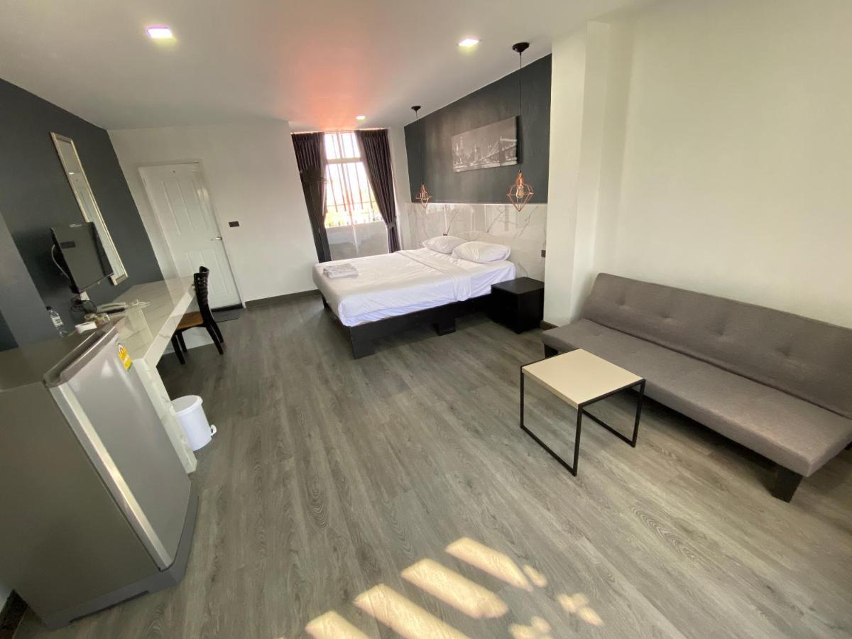 Prinn Hotel Rayong Exterior photo