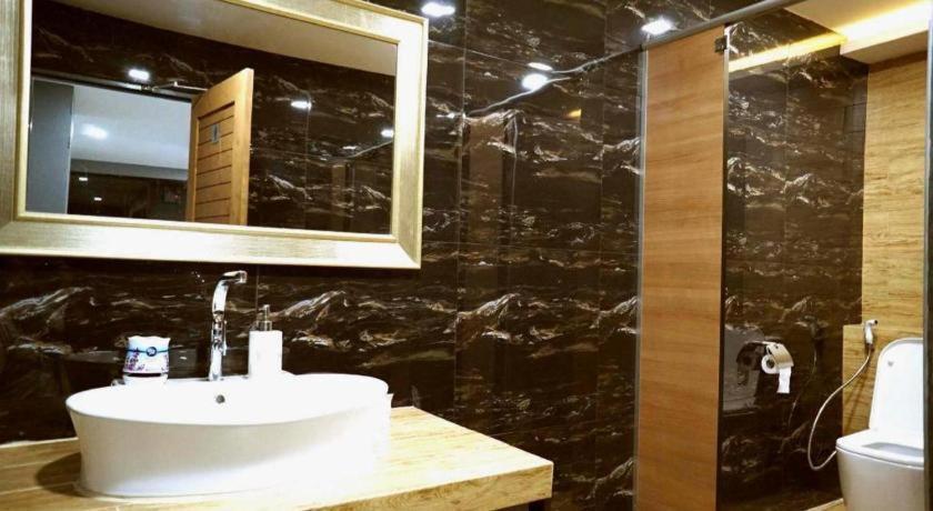 Prinn Hotel Rayong Exterior photo